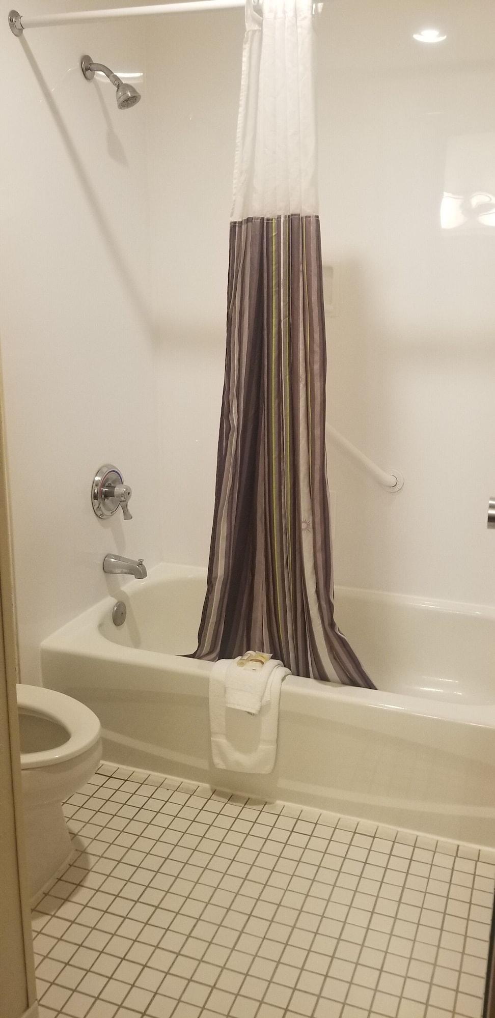 La Quinta Inn By Wyndham Indianapolis Airport Executive Dr Eksteriør billede