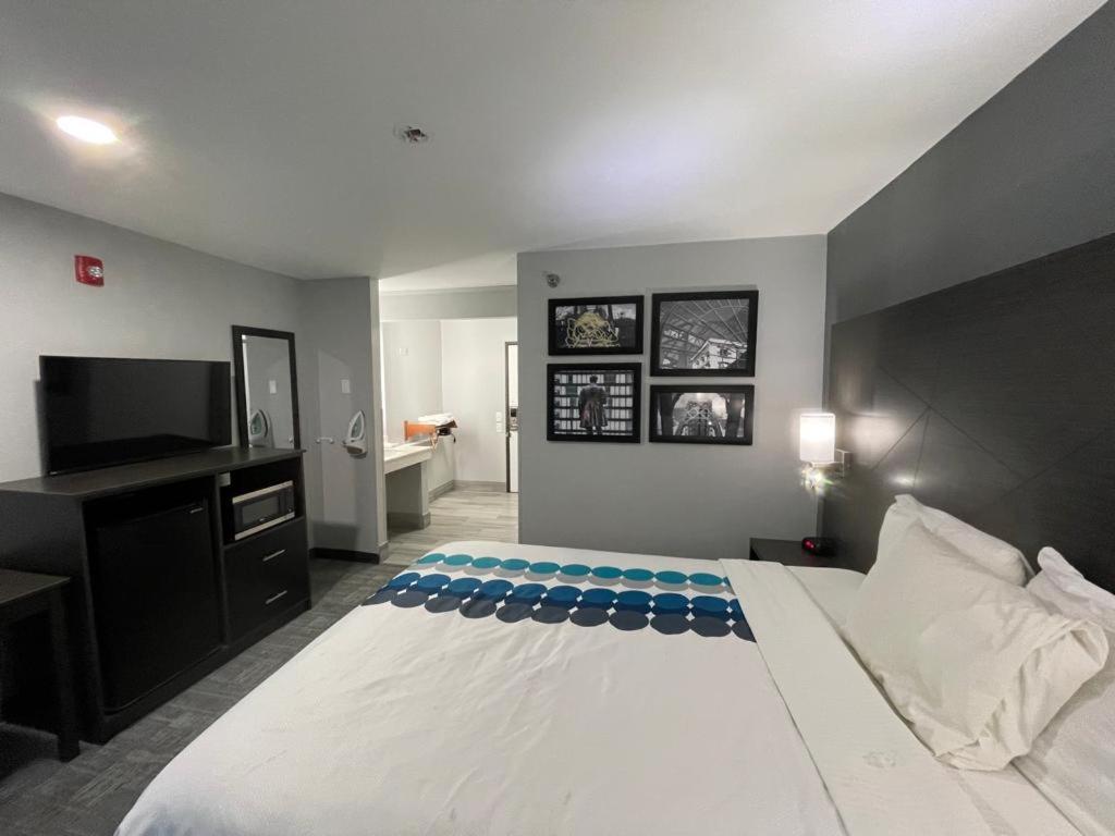 La Quinta Inn By Wyndham Indianapolis Airport Executive Dr Eksteriør billede