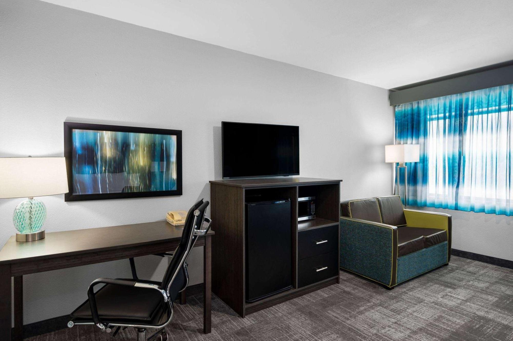 La Quinta Inn By Wyndham Indianapolis Airport Executive Dr Eksteriør billede